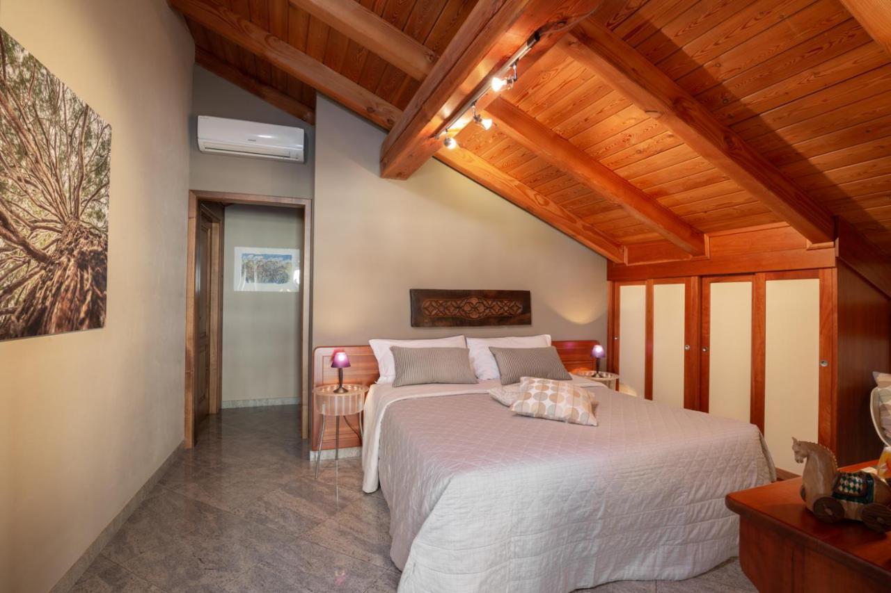 Al Castel Bed & Breakfast Pont-Saint-Martin Exterior foto