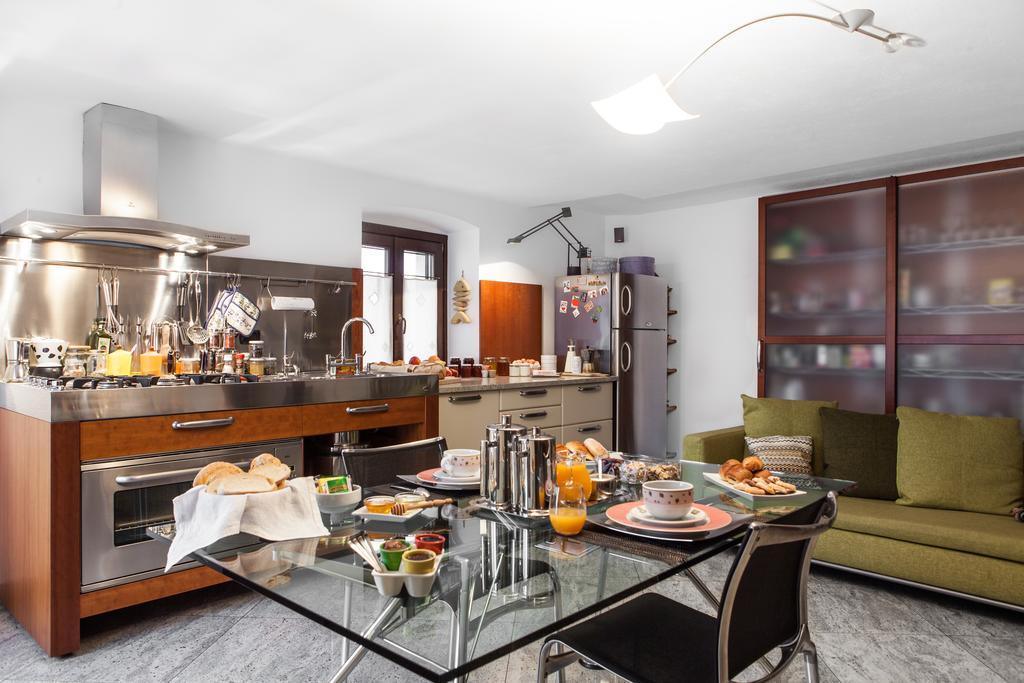 Al Castel Bed & Breakfast Pont-Saint-Martin Exterior foto
